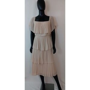 Just Me Layered Gray Pleated Tiered Midi Dress Square Neck Large